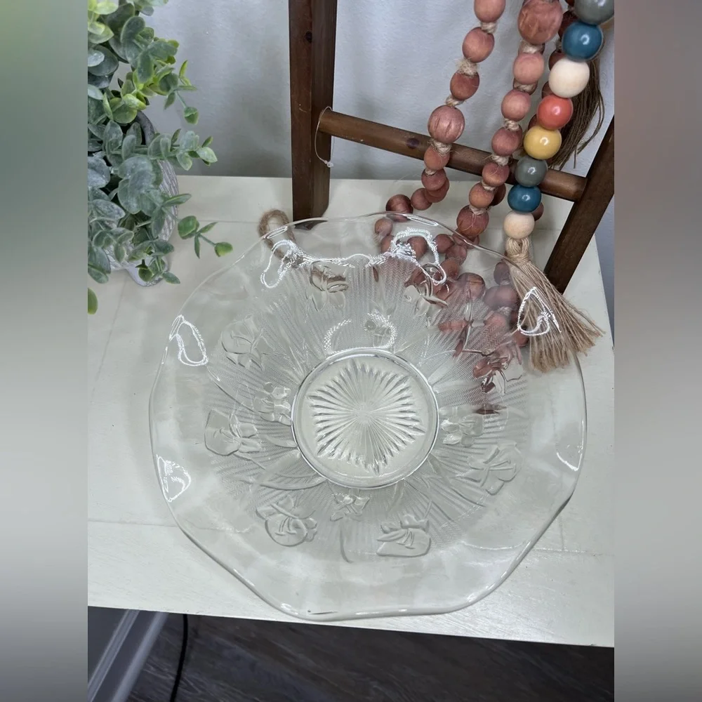 Vintage 1950s MCM Iris & Herringbone Embossed Iridescent Glass Bowl